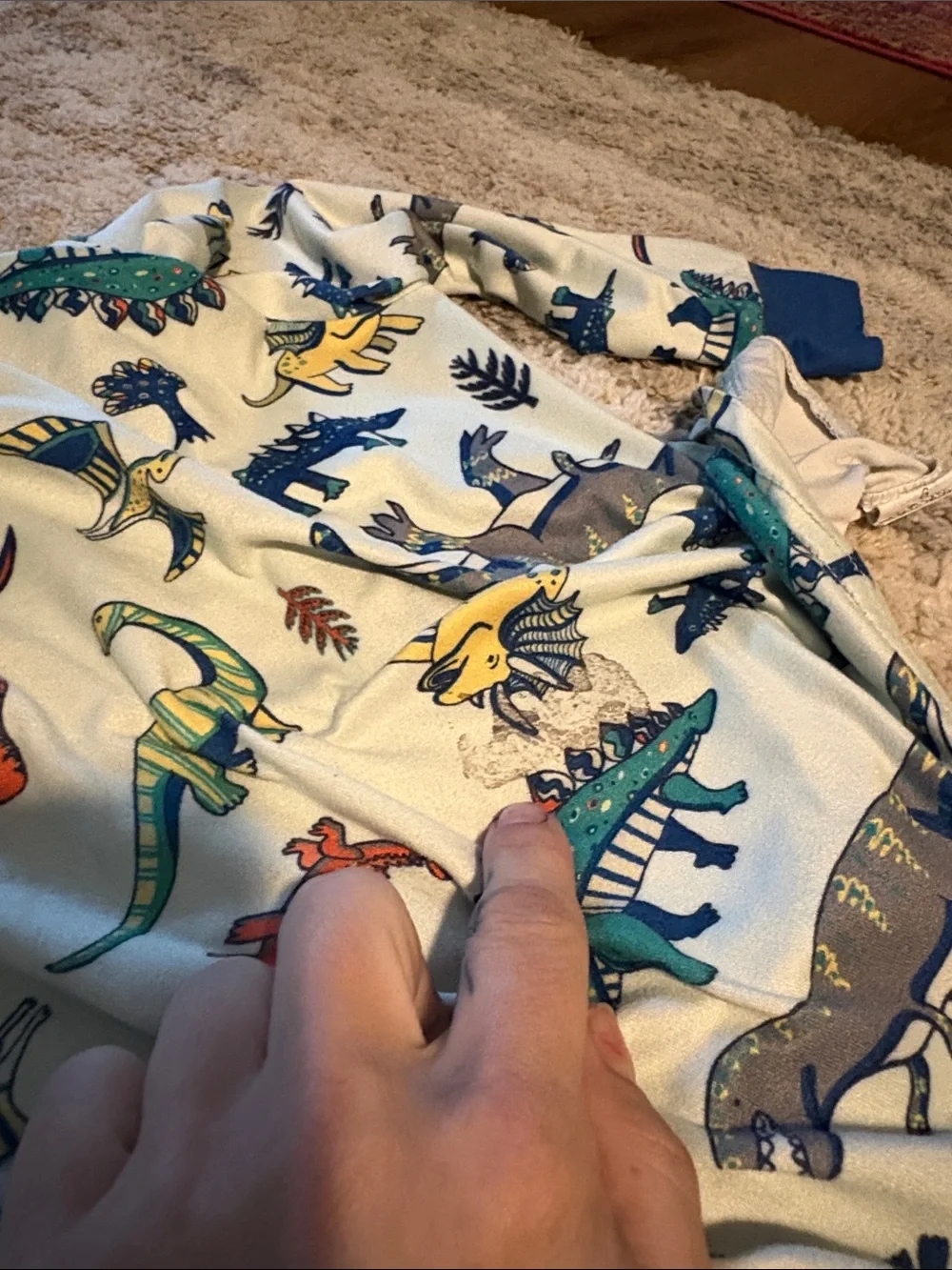 OFFERS OPEN! Boys size 6 dinosaur pj set kids 6 Dinosaur Print Pajama Set
